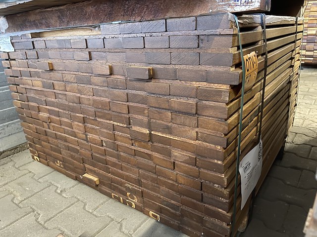 Ca. 238x guyana ipé planken geschaafd, 25x70mm, lengte 100cm - afbeelding 4 van  4
