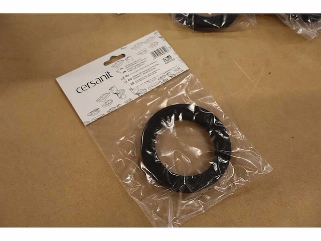 Ca. 23x afdichtring - bouten, moeren & ringen cersanit - afbeelding 1 van  5