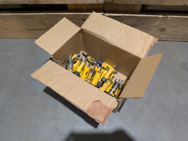 Ca. 23x diamantboor, dewalt, ø 25 mm - afbeelding 6 van  8