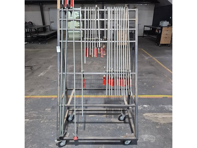 Ca. 23x diverse lijmtangen met verrijdbaar frame bessey en wurth - afbeelding 2 van  9