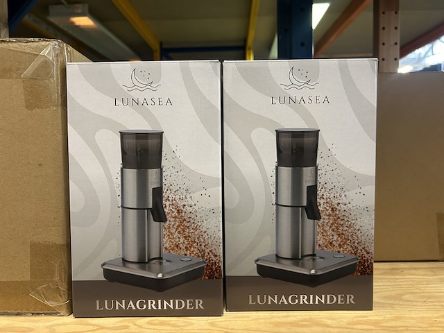 Ca. 23x koffiemolen lunasea, lunagrinder - afbeelding 1 van  6
