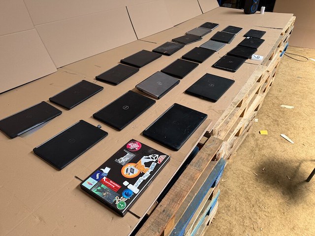 Ca. 23x laptop, dell - afbeelding 11 van  20