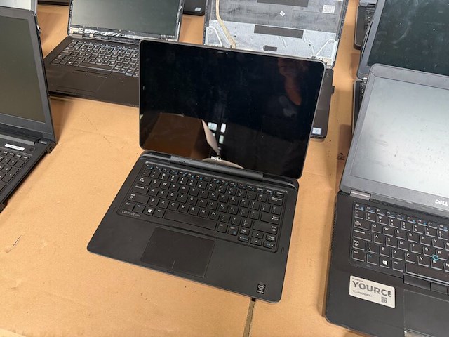 Ca. 23x laptop, dell - afbeelding 16 van  20