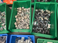 Ca. 23x magazijnbakken inclusief inhoud kruizinga, partij - afbeelding 6 van  15
