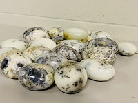 Ca. 23x merliniet / dendrietenopaal handsteen - afbeelding 2 van  3