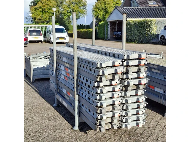 Ca. 23x o-roostervloer, layher, allround | 257x32 cm, in transportbok - afbeelding 2 van  6