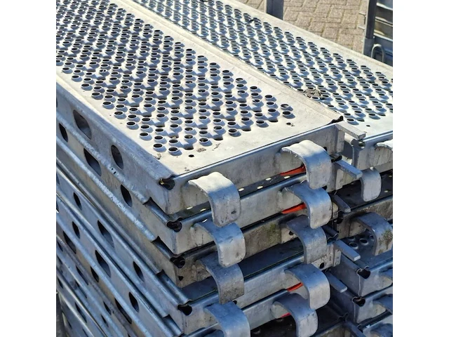 Ca. 23x o-roostervloer, layher, allround | 257x32 cm, in transportbok - afbeelding 5 van  6