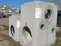Ca. 23x prefab betonnen inspectieputten, de hamer, diverse soorten, 2024 - afbeelding 5 van  22