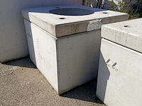 Ca. 23x prefab betonnen inspectieputten, de hamer, diverse soorten, 2024 - afbeelding 22 van  22