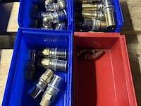 Ca. 23x stapelbak met diverse koppelingen - afbeelding 5 van  7