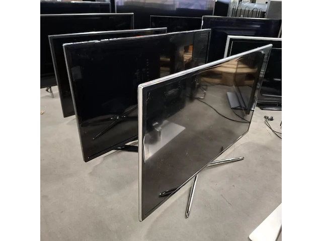Ca. 23x televisies, o.a. samsung, philips, jvc, loewe, diverse soorten en maten - afbeelding 10 van  49