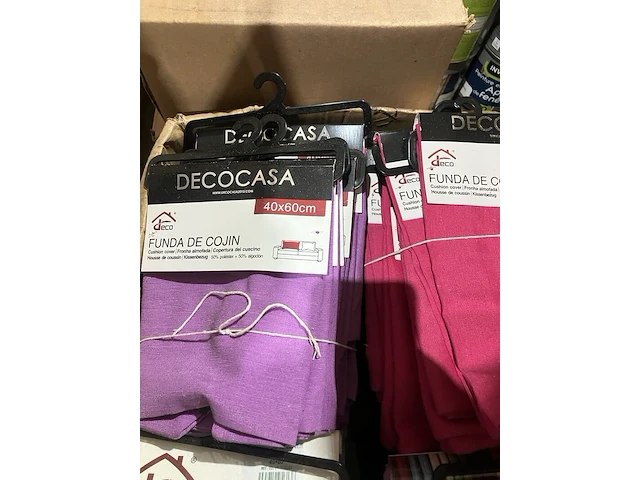 Ca. 240x kussenhoezen, decocasa, diverse kleuren - afbeelding 6 van  7