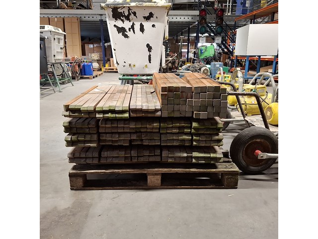 Ca. 240x palen met punt, massaranduba - afbeelding 4 van  6