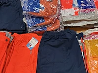 Ca. 244x diverse werkkleding - afbeelding 8 van  30