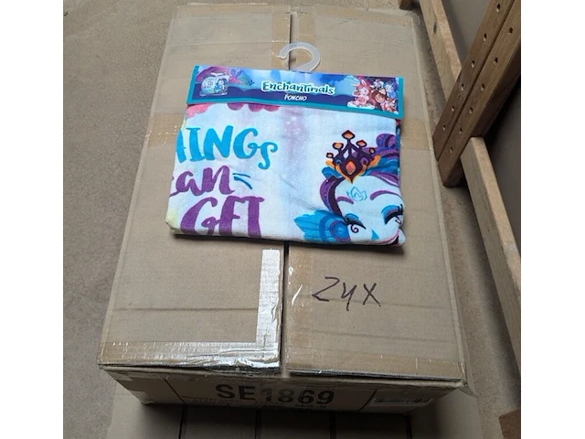 Ca. 24x ba poncho, disney enchantimals, 50 x 100 - afbeelding 1 van  1