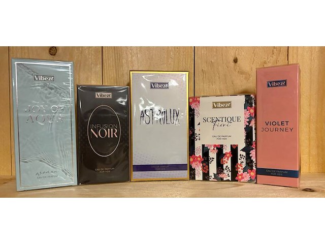 Ca. 24x dames parfum, mixpartij - afbeelding 1 van  1
