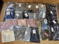 Ca. 24x damesmode, pomandère, marella, club l'avenir etc.