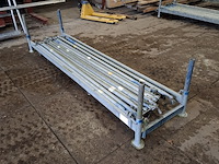 Ca. 24x diagonaal 140cm, inclusief bok - afbeelding 1 van  5