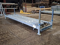 Ca. 24x diagonaal 140cm, inclusief bok - afbeelding 2 van  5