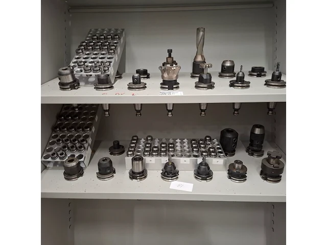 Ca. 24x diverse gereedschapshouders t.b.v. cnc bewerkingscentrum, kavel 2 - afbeelding 4 van  21