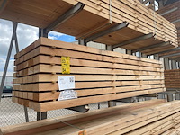 Ca. 24x douglas balken fijnbezaagd, 75x175mm, lengte 300cm - afbeelding 4 van  4