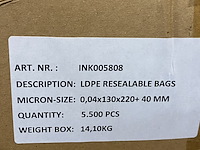 Ca. 24x dozen a 5500 ldpe zakjes met plakstrip - afbeelding 4 van  4