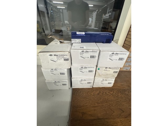 Ca. 24x draadloze bediening, itho daalderop, rft-n auto, ral 9010 - afbeelding 2 van  4