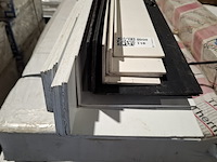 Ca. 24x kunststof hoekprofielen - afbeelding 3 van  4