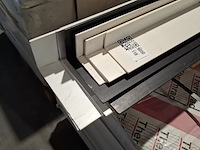 Ca. 24x kunststof hoekprofielen - afbeelding 4 van  4