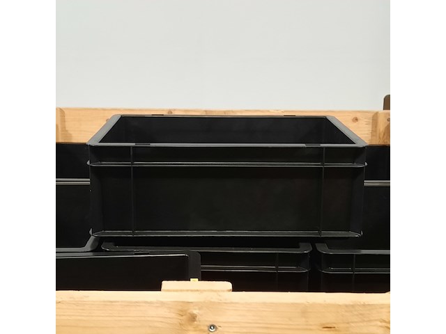 Ca. 24x kunststof transportkrat - afbeelding 3 van  6