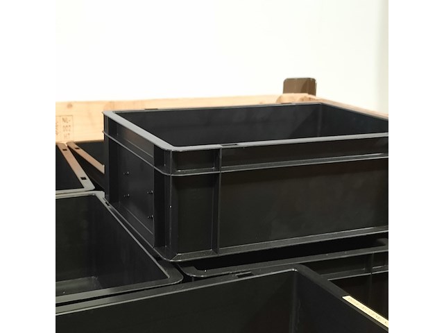 Ca. 24x kunststof transportkrat - afbeelding 4 van  6