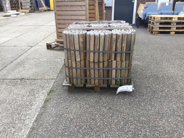 Ca. 24x rolborders 30 cm hoog, 250 cm lang, elephant, bruin, geïmpregneerd - afbeelding 2 van  3