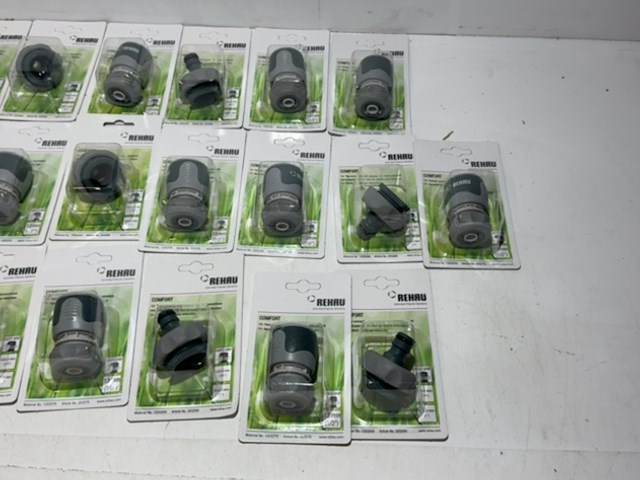 Ca. 24x snelkoppeling 1/2 inch en kraanstuk - 3/4 inch rehau, grijs - afbeelding 4 van  4