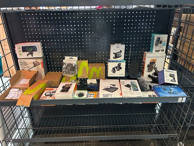 Ca. 24x telefoon- en auto-accessoires, w.o. dinto, blukar, mophie - afbeelding 1 van  9