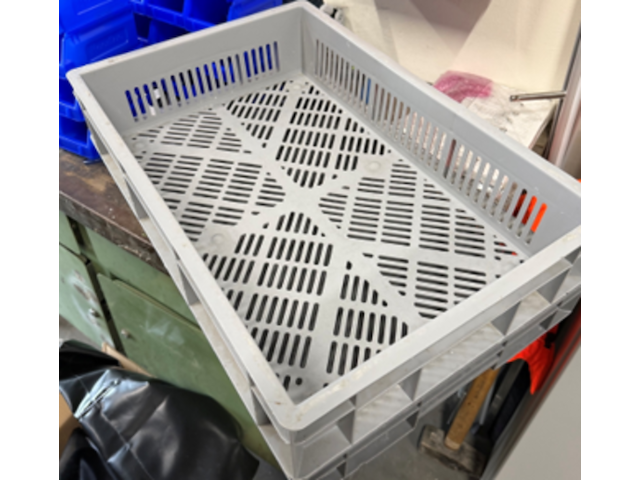 Ca. 2500x stapelbare kratten, 60x40 cm, grijs / chroom - afbeelding 8 van  13