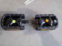 Ca. 250x fiets pedaal rechts (125x) links (125x) - afbeelding 2 van  3