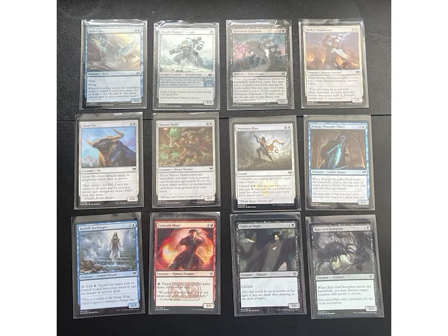 Ca. 250x glimmende (foil) magic the gathering kaarten - afbeelding 12 van  12
