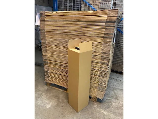 Ca. 250x kokerdozen, bruin, 25x25x105cm - afbeelding 1 van  4
