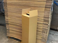 Ca. 250x kokerdozen, bruin, 25x25x105cm