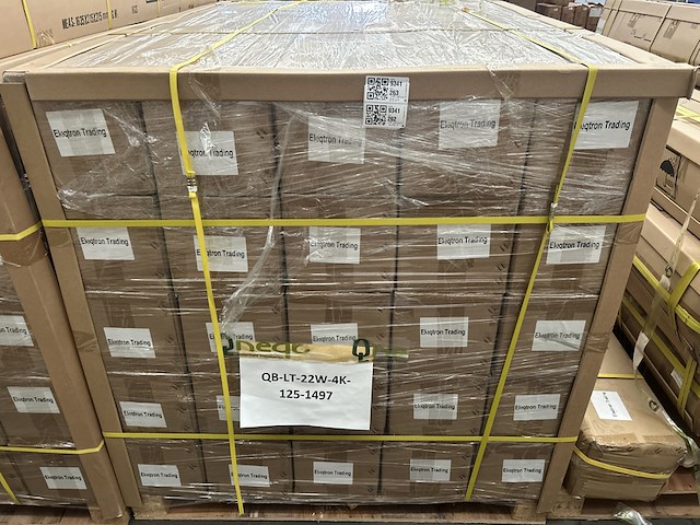 Ca. 250x led tube 22w 4000k 1497 mm, qbright, qb-lt-22w-4k-125-1497 - afbeelding 1 van  3