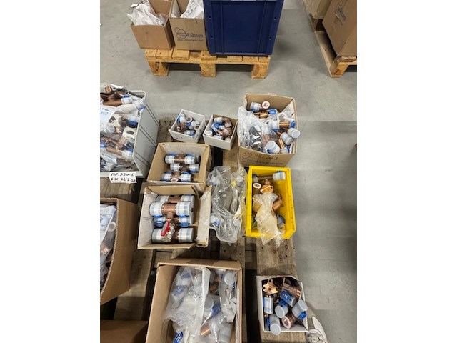 Ca. 250x perskoppeling, geberit, flowfit - afbeelding 4 van  5