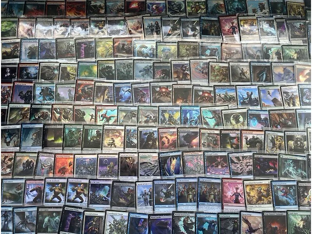 Ca. 250x speciale glimmende (foil) magic the gathering kaarten - afbeelding 1 van  16