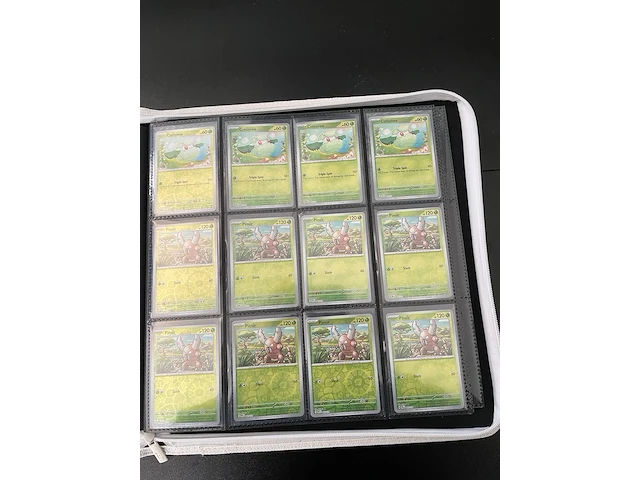 Ca. 250x speciale reverse holo pokémon-kaarten - afbeelding 25 van  25