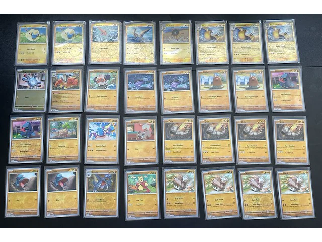 Ca. 250x speciale reverse holo pokémon-kaarten - afbeelding 13 van  15