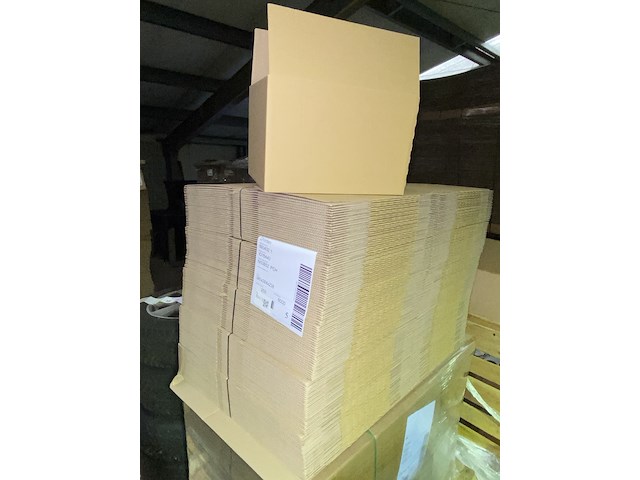 Ca. 250x verzenddozen 38x28x24cm, bruin - afbeelding 1 van  2
