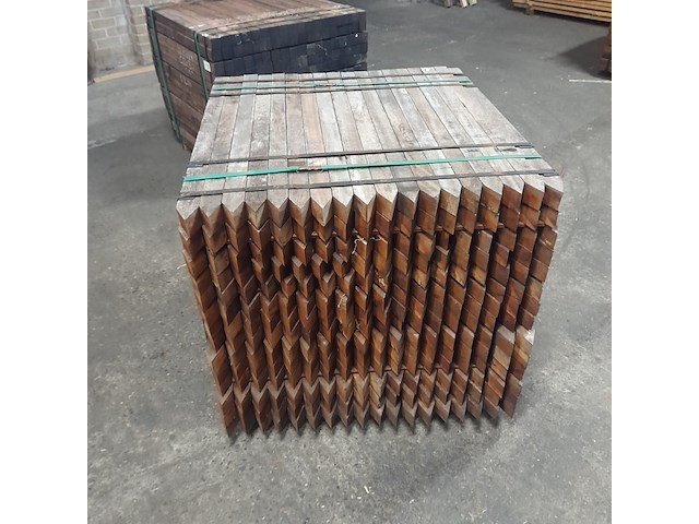 Ca. 252x hardhouten paal, 5 x 5 x 100 cm - afbeelding 2 van  4