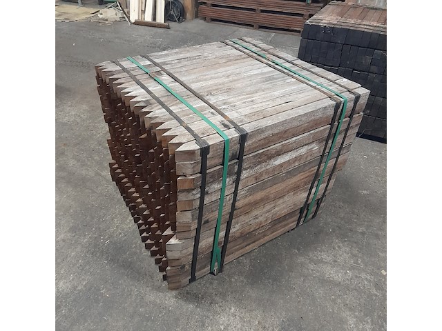 Ca. 252x hardhouten paal, 5 x 5 x 100 cm - afbeelding 3 van  4