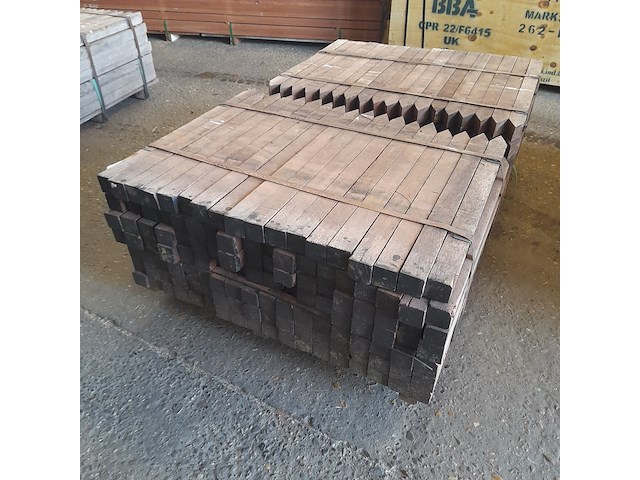 Ca. 252x hardhouten paal, 5 x 5 x 75 cm - afbeelding 2 van  5