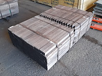 Ca. 252x hardhouten paal, 5 x 5 x 75 cm