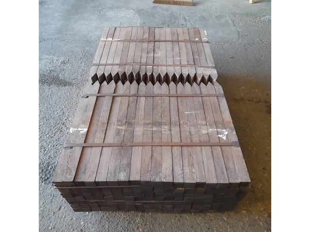 Ca. 252x hardhouten paal, 5 x 5 x 75 cm - afbeelding 4 van  4